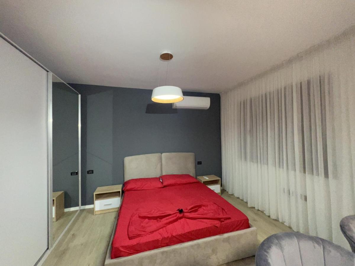 Amion Apartment In Center Of Tirana Bagian luar foto