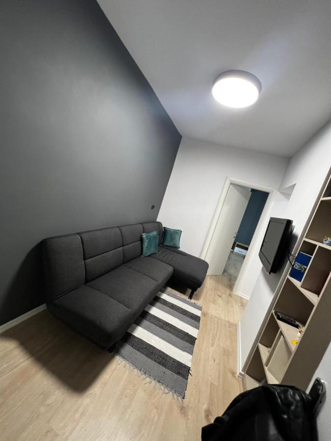 Amion Apartment In Center Of Tirana Bagian luar foto