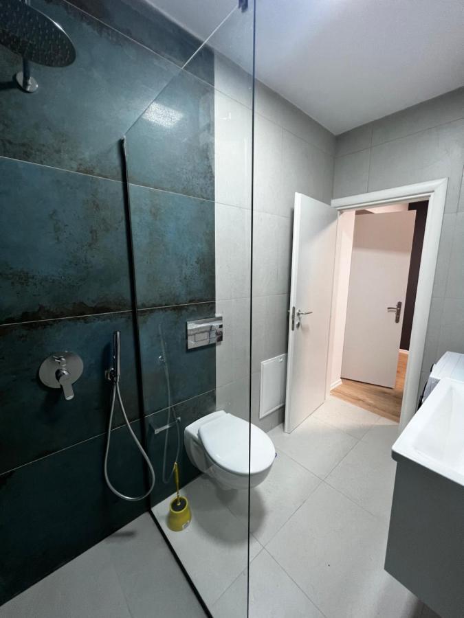 Amion Apartment In Center Of Tirana Bagian luar foto